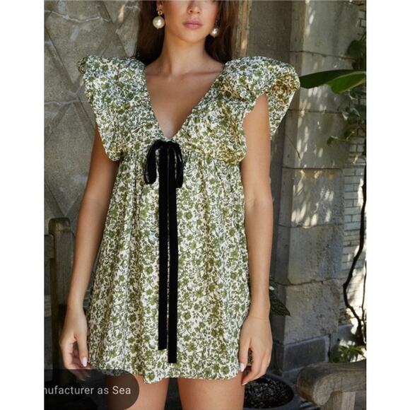 o.p.t Didi Dress Green Floral Puff Sleeve Mini Velvet Bow Size S (Zipper Issue) - Picture 1 of 15